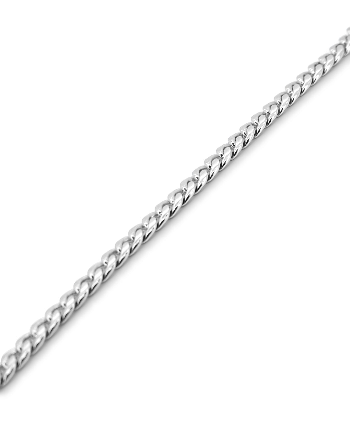 Men's Cuban Link Bracelet 5mm in 925 sterling silver — detail view