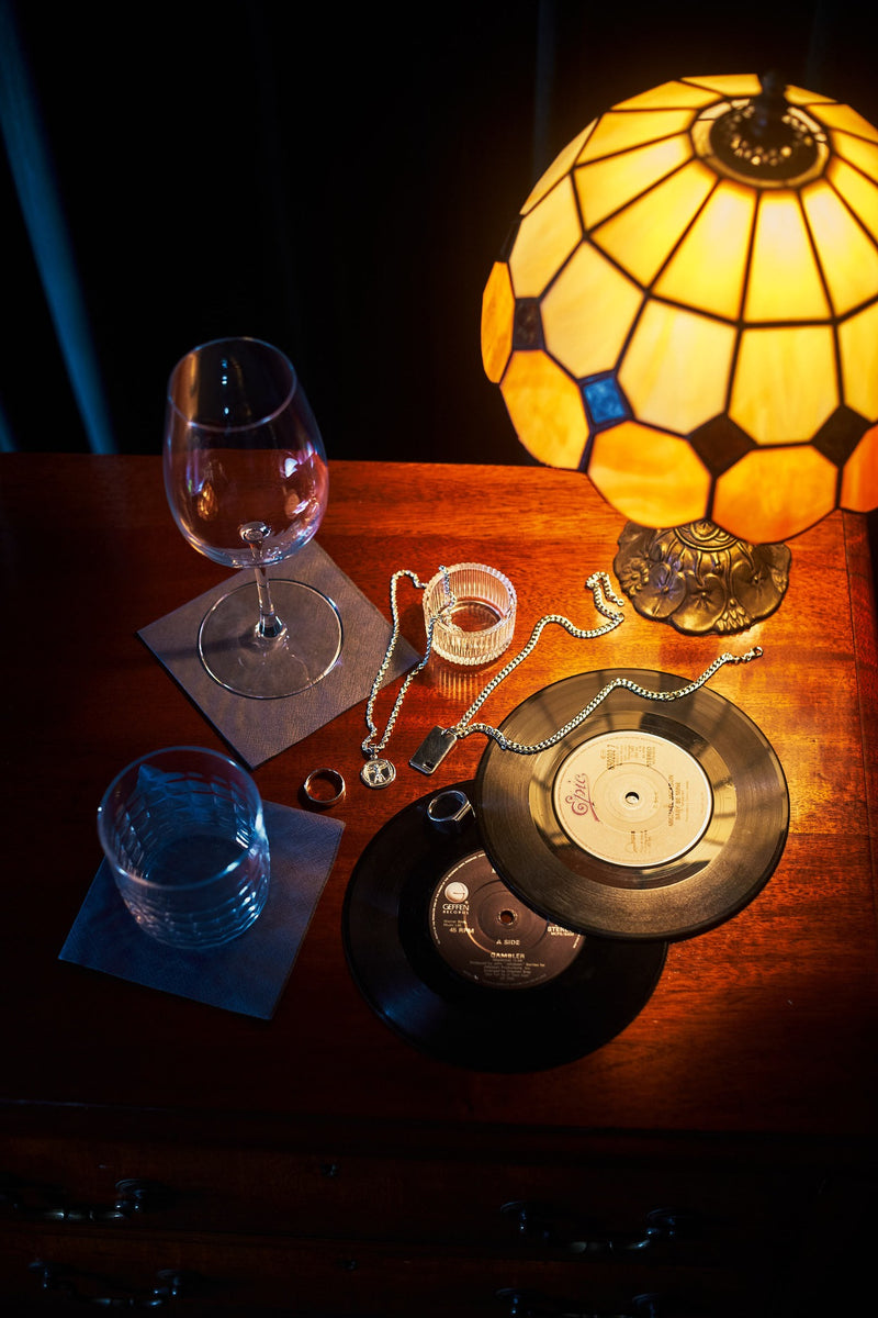 Byzantine Chain 5mm - Byzantine Chain styled on model